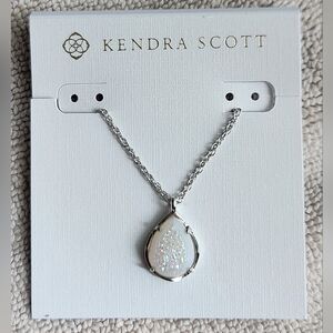 Kendra Scott Kiri White Iridescent Drusy Silver necklace RARE NWT